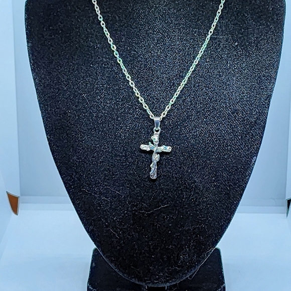 Unbranded Jewelry - 💖Beautiful Women's Cross Necklace